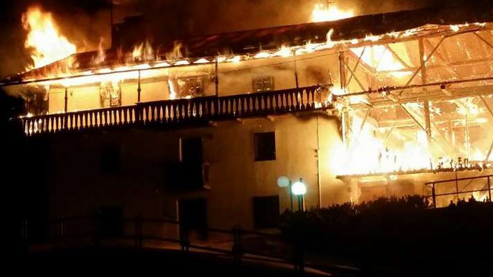 media/k2/galleries/4388/thumbs/incendio_cortina.jpg