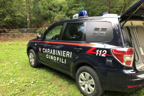 media/k2/galleries/5339/thumbs/carabiniers.jpg