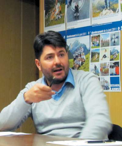 media/k2/galleries/5345/thumbs/ManuelFarina_SecretarPolitich_UAL.jpg