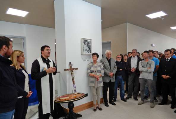 media/k2/galleries/10856/thumbs/Benediscion_Scola.jpg