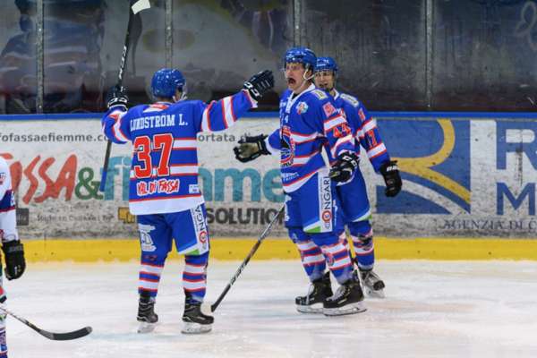 media/k2/galleries/10956/thumbs/FalconsDavideSchiavone.jpg