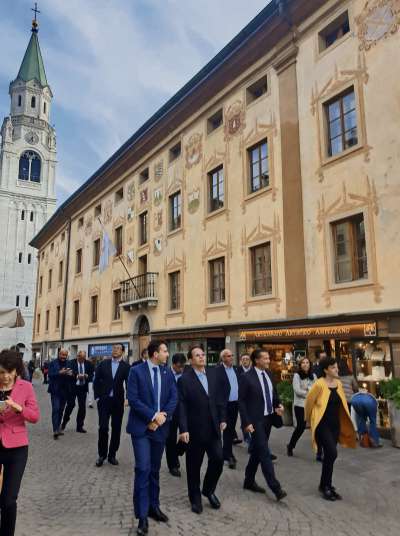 media/k2/galleries/11075/thumbs/Bildschirmfoto_2019-10-17_um_10.17.25.jpg