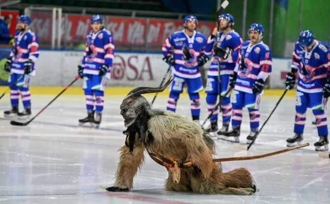 media/k2/galleries/11414/thumbs/AHL_Hockey_Krampus.jpg