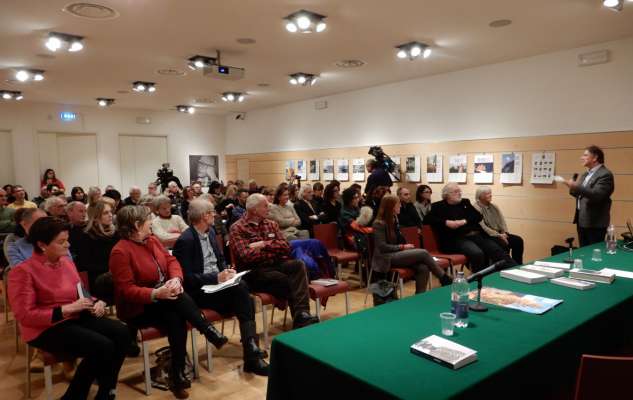 media/k2/galleries/11582/thumbs/Radunanza_ICL2_sala_dedant.jpg
