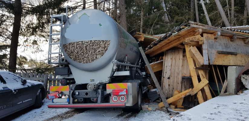 media/k2/galleries/12047/thumbs/camion_corvara.jpg