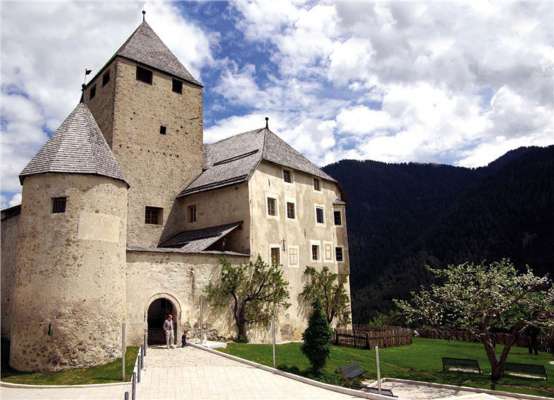 Le Museum Ladin "Ciastel de Tor".
