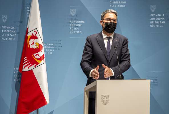 media/k2/galleries/14048/thumbs/kompatscher.jpg