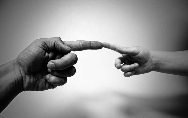 media/k2/galleries/14504/thumbs/align-fingers-71282_1280.jpg