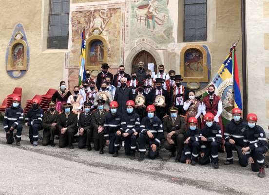 N retrat de grop tedant gejia di Sènc Felip e Giacum (foto de Valentina Redolfi)
