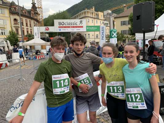 I atlec de Badiasport che á tut pert ala »BOclassic«, (dmc) Mauel Nagler, Maximilian Nagler, Annalisa Pitscheider y Hanna Irsara. 
