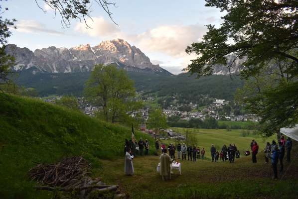 media/k2/galleries/16073/thumbs/Sacro_cuore_Col_11.6.2021.jpg