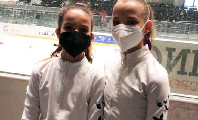 Ginevra e Sophia à tout pèrt a la finèla de Copa Tèlia a Torin. 
