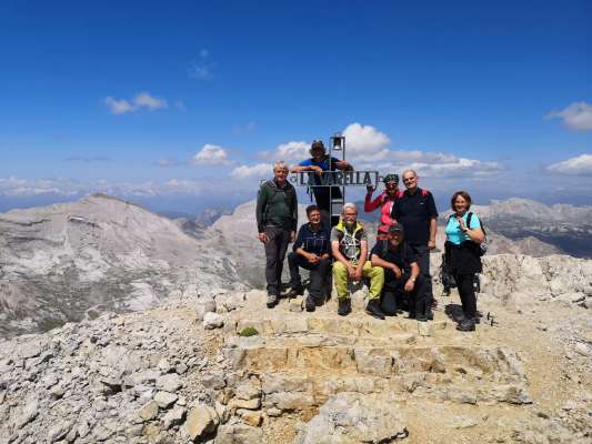 Sön piza de Lavarela.
