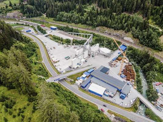 Le cantier dl tunel de basa dl Prener a Mauls. (foto: ajentöra stampa provinziala)
