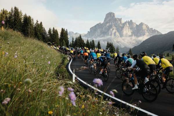 La Maratona da en ater ann sará dedicada ai Ciüf. 
