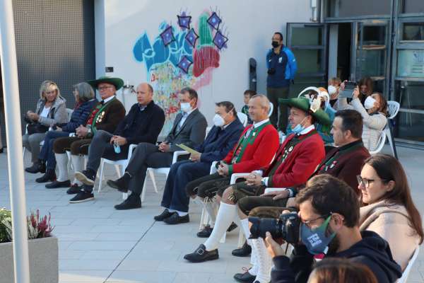 Ghesć ala festa de iubileum. (© Pablo Palfrader/La Usc di Ladins)
