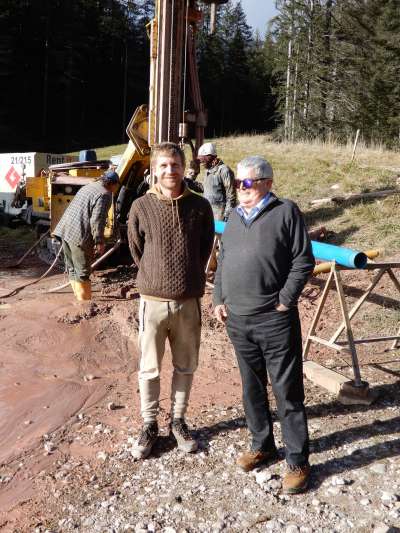 L patron de la Azienda agricola Soreie Sebastian Ghetta con l geologh Armando Chini.
