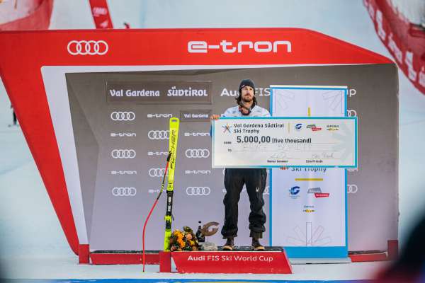 Bryce Bennet à venciù nce l "Dolomites Val Gardena Südtirol Ski Trophy" (fotografia: "Saslong Classic Club").
