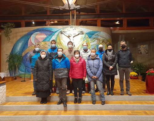 I raprejentanc del Consei pastoral inter-parochial de la parochies de don Andrea Malfatti. 
