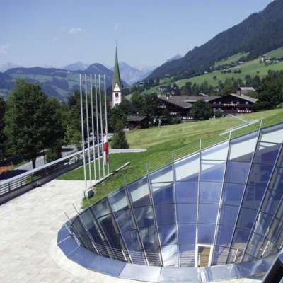 Le Congress Center a Alpbach. (foto: Wikimedia/Zátonyi Sándor)
