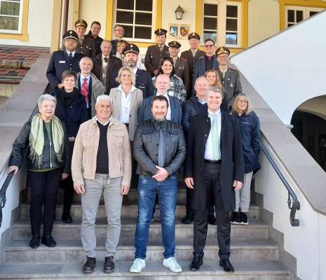 media/k2/galleries/21386/thumbs/Fradaa_Remseck_Grop_Ciasa_Comun_SJan.jpg