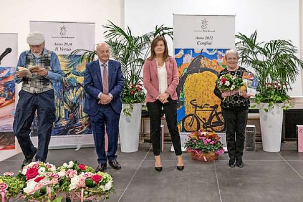 media/k2/galleries/21428/thumbs/antonietta_crepaz_concors_poejia_web.jpg