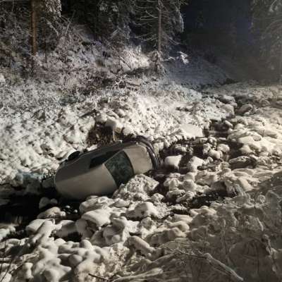 L auto tl Ruf da Bula dlacià. (foto: Destudafuech de Runcadic)
