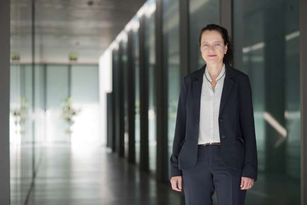 La prof. Ulrike Stadler–Altmann à colaboré tla realisazion dl codejel "Lebenswelten". (© Foto: Université Ledia de Bulsan)
