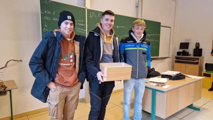 media/k2/galleries/22529/thumbs/studenc_scatola_portafonins.jpg