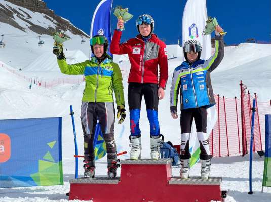 media/k2/galleries/23003/thumbs/skicross_trentins_podie_Alessandro_Valt.jpg