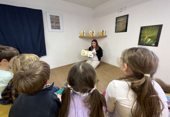 Melissa Locatin ge &agrave; let adaut ai bec &ldquo;L picol becalegn&rdquo;. Che marevea!
