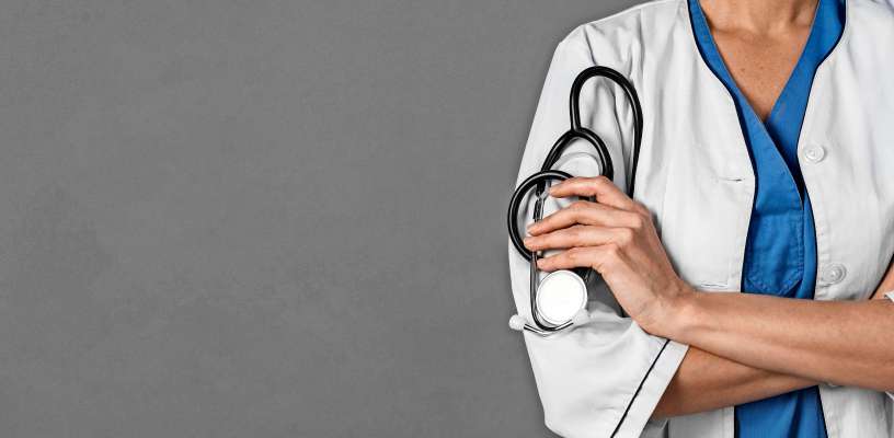 media/k2/galleries/23777/thumbs/woman-working-as-doctor_web.jpg