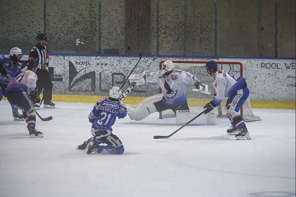 Fascia y Cortina tla prima partida dla sajon de AHL. (foto: Doriano Brunel)
