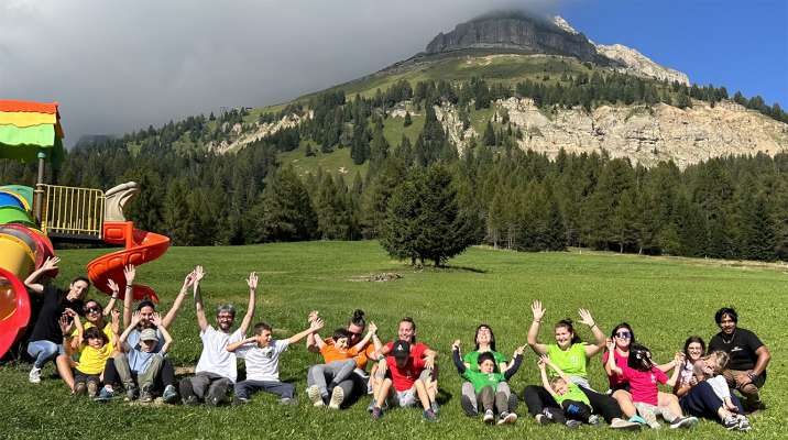 Bec e organisadores de la terza edizion de Alpine Butterfly forin Mont de Vich. 
