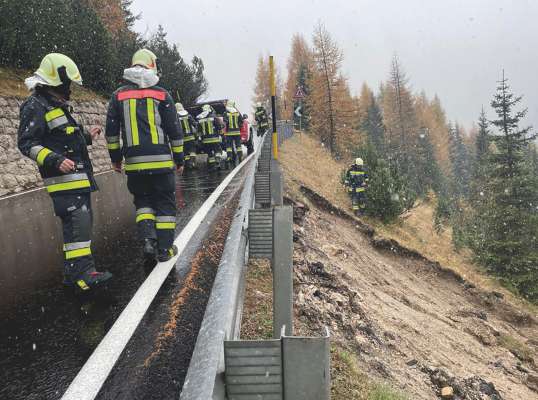 Sun Frea ie i Destudafuech de Sëlva unìi cherdei per na smueia sot a streda. (Foto: Destudafuech Sëlva)
