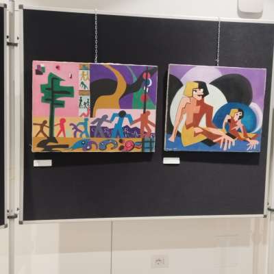 I cadres de Veronica Zanoner del Gabana en mostra te sala Valentino Rovisi te Comun de Moena. 
