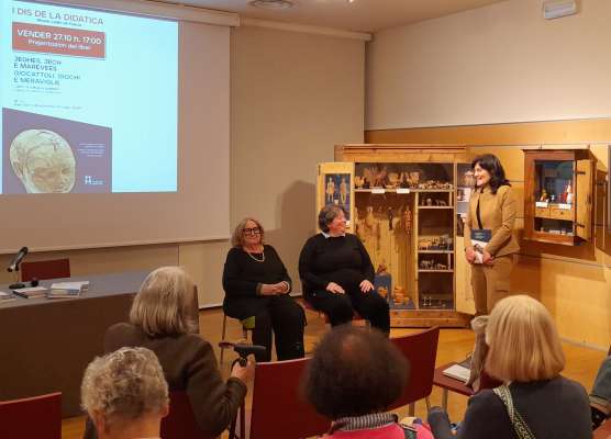 La diretora del ICL Sabrina Rasom con Brunamaria Dal Lago Veneri e Sara Gori.  
