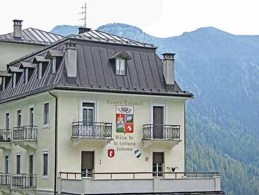 Ntel Self Tirol le Dolomiti da podei »vedei« per ipovedenc e orbi
