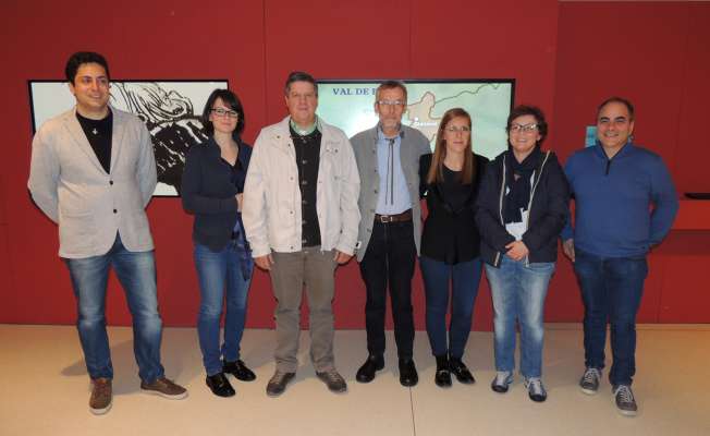 L Consei del ICL nominà del 2019, col president da dant Antone Pollam e la neva presidenta Lara Battisti.
