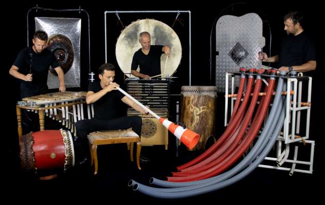 Söl program dl festival Badiamusica ince na serada cun la "Upcycling Music Band" de Max Castlunger. 
