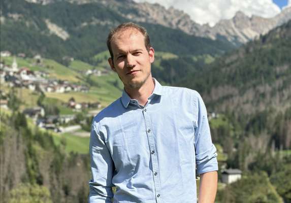 Felix Nagler á davagné la lîta da Ombolt a La Val. 
