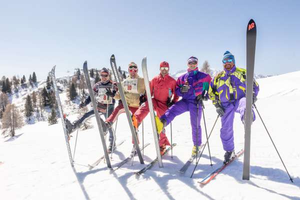 media/k2/galleries/29326/thumbs/Alta_Badia_The_Ski_Carousel_Vintage_Party_Freddy_Planinschek.jpg