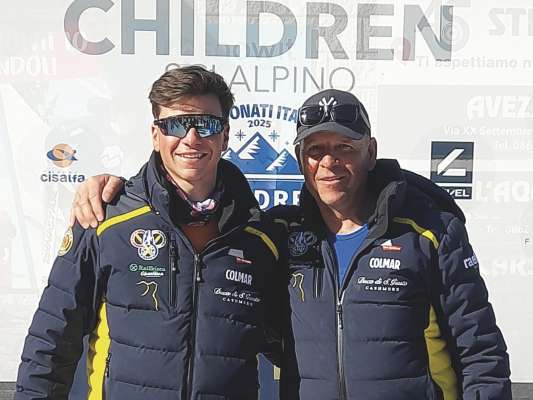 Roby y si mut Jacopo pra i Campiunac dla Talia a Ovindoli.
