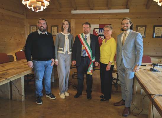La jonta nueva SVP (da m.c.): Alex Perathoner, Silvia Runggaldier, l ambolt Tobias Nocker, Doris Mussner Delago y Ernest Cuccarollo.
