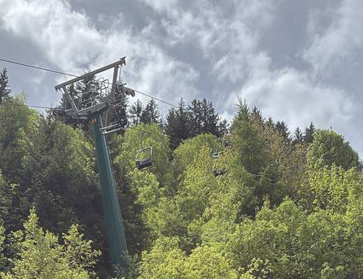 La sentadoia da śën, che mëina da Santa Cristina sun Pana, ie unida fata dan passa trënt ani.
