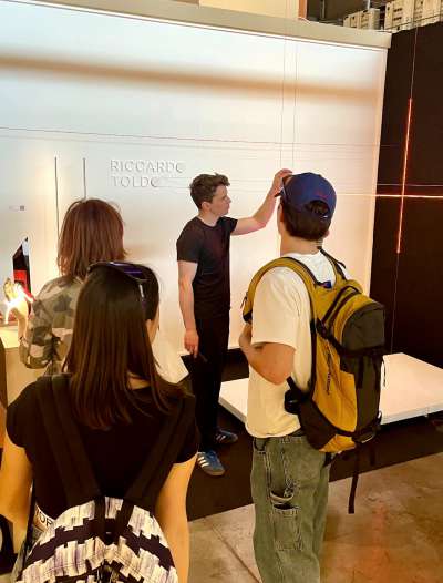 media/k2/galleries/29637/thumbs/Studenc_Liceo_Milan_Toldo.jpg