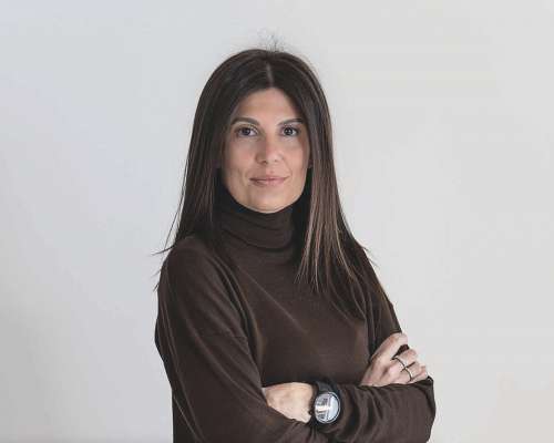 Lisa Brembati Goller ulëssa mudé la lege che reverda la detlarazion lingui­stica per ruvé te Jonta cumenela.
