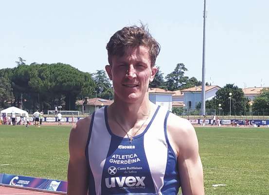 Luis Schenk ie ruvà prim pra i Cam­ piunac talians, categuria »Master 35«.
