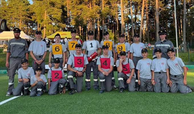 Le grup de stödafüch jogn da La Val.
