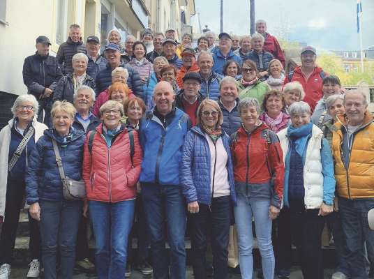 L KVW de S. Cristina à metù a jì dai 1 ai 5 de utober n viac da d’autonn. Bën 46 persones de duta Gherdëina à abù l plajëi de unì pea.
